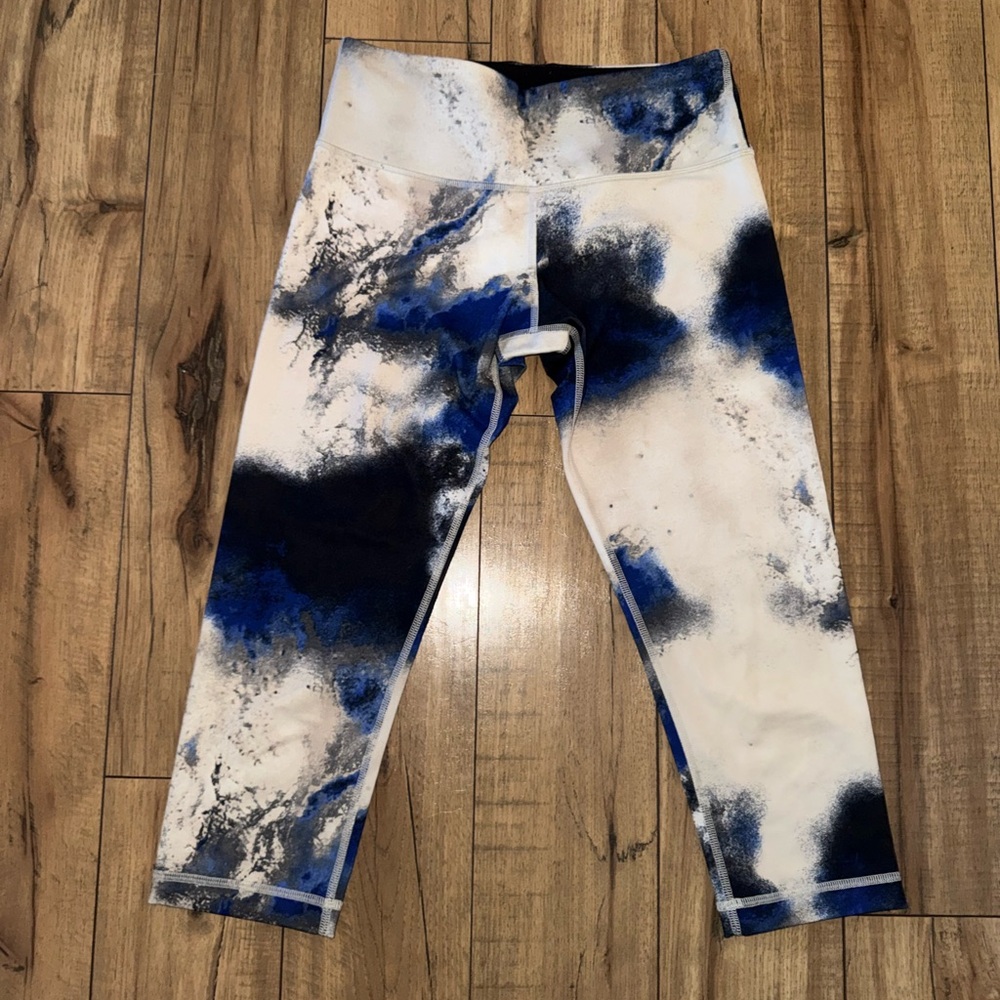 Lululemon cropped leggings